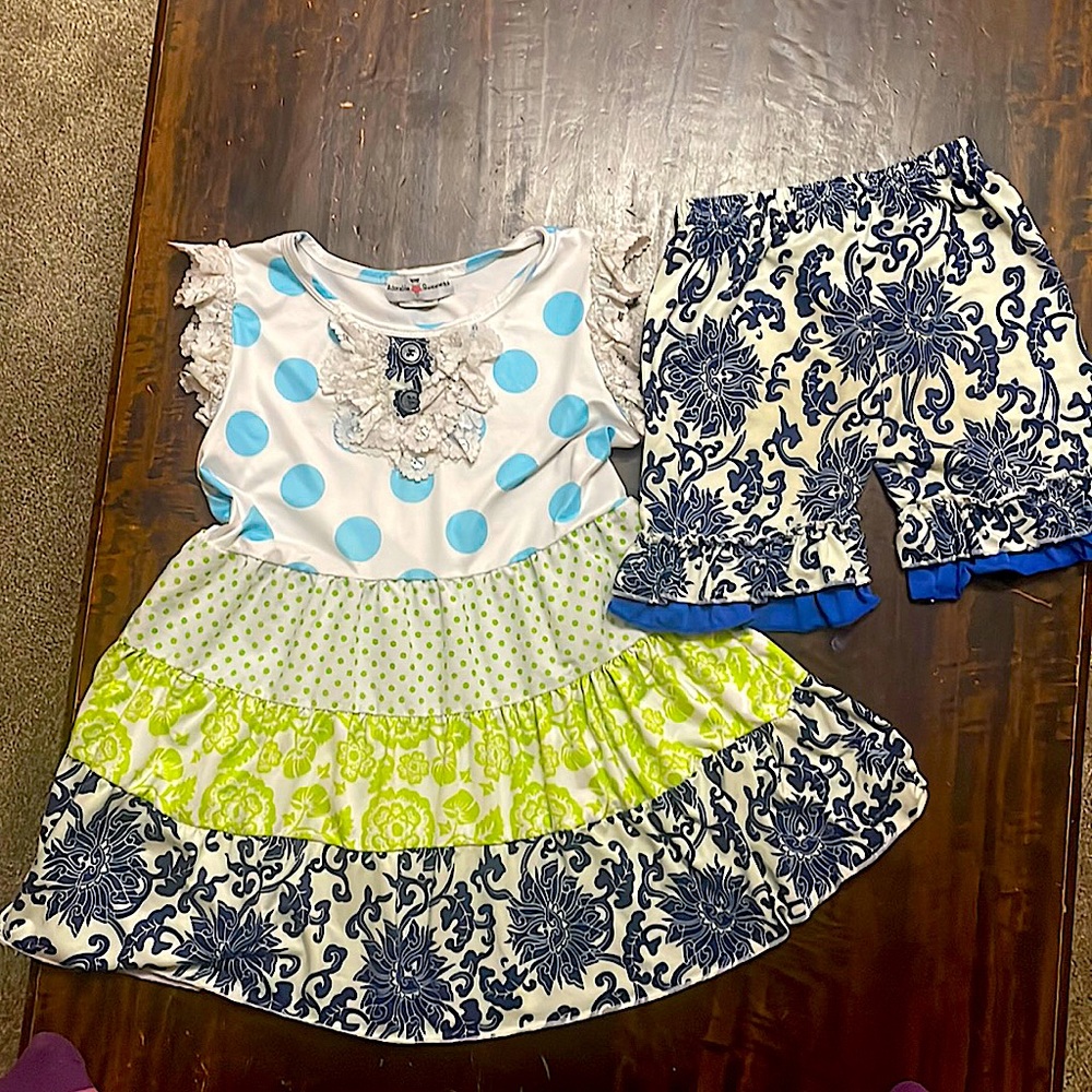 Girls Size 8 marching top and shorts